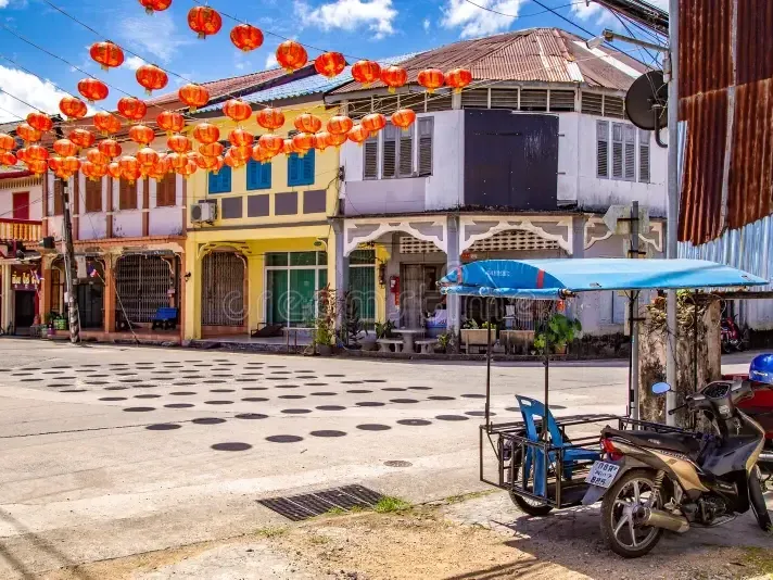 Lanterns over Talad Yai